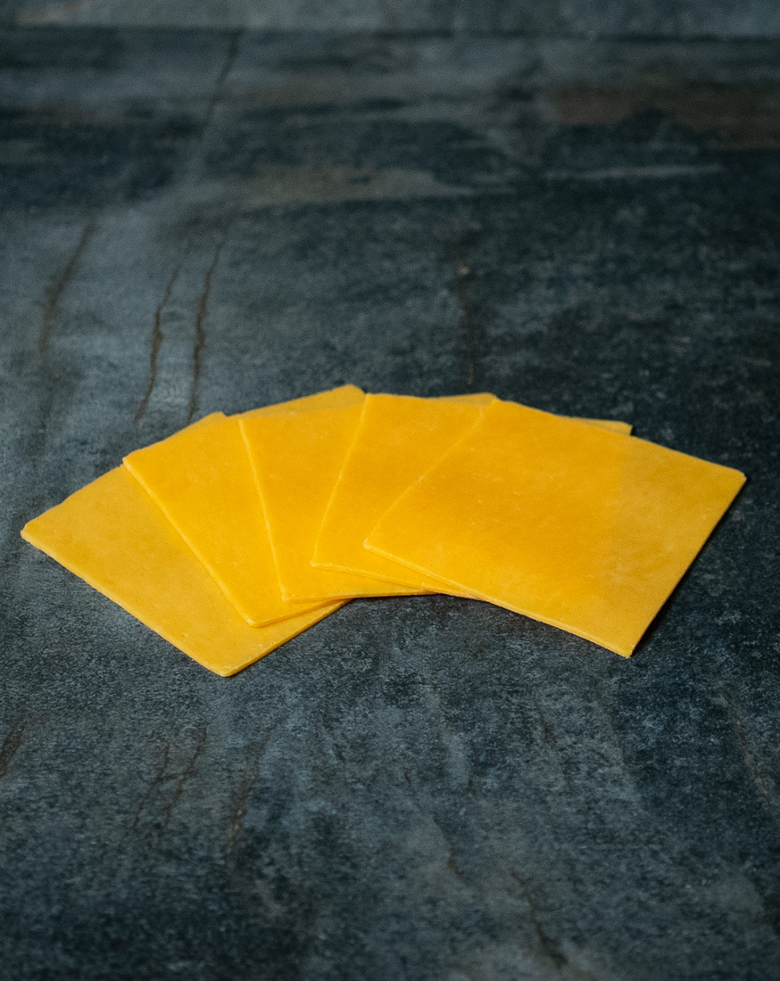 Deutscher Cheddar Käse mild-würzig ideal zum Schmelzen