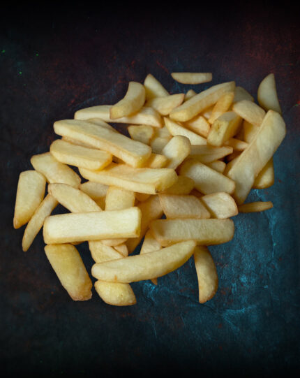 Steakhouse Pommes dick geschnitten, goldbraun und knusprig